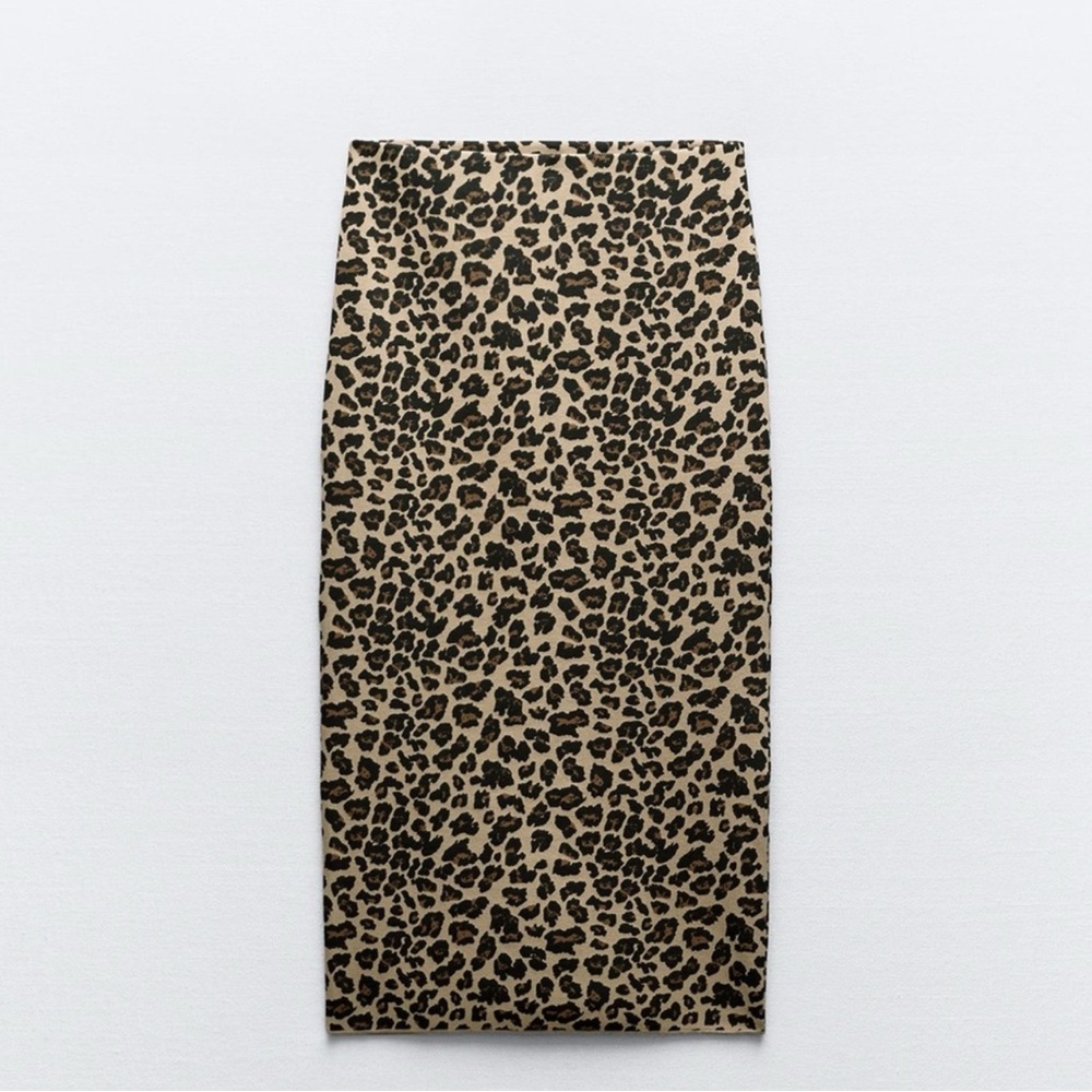 ZARA Leopard 🐆 Print Stretch Knit Midi Skirt - Picture 4 of 10